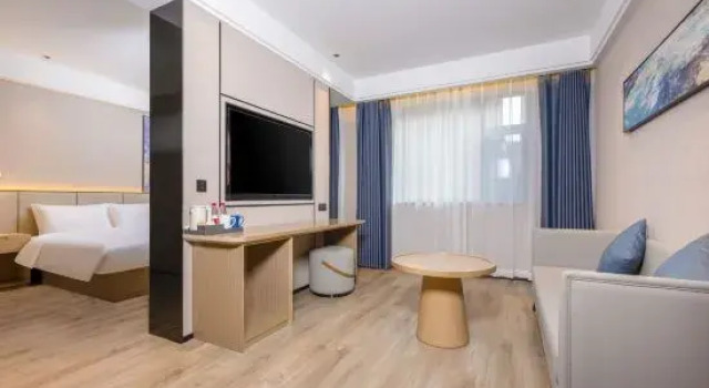 Люкс Starway Hotel (Changzhi Bayi Plaza Taihang Park)