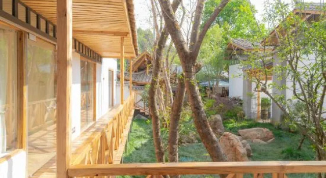 Yunyan Courtyard · New Chinese-Boutique Hotel (Changshui International Airport Branch), Rezerwuj Hotel Hotele w Kunming z parkingiem, Parking