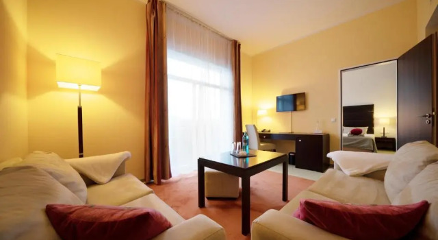 Полулюкс Resort Mark Brandenburg & Fontane Therme