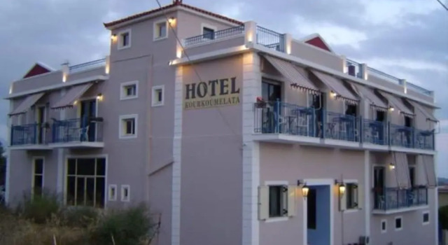 Hotel Kourkoumelata
