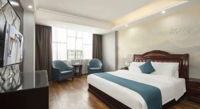 Двухместный люкс Luxury HEBE Joy Hotel (Lianyuan Central Hospital Bus Station)