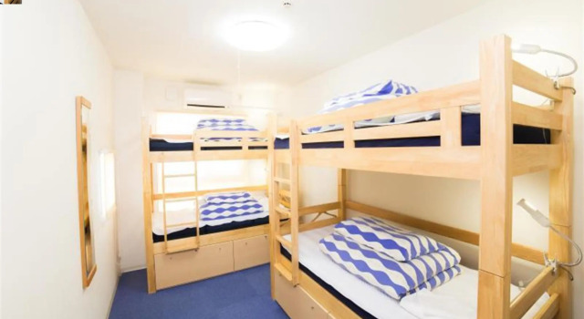Кровать в общем номере (женский номер) Ks House Kyoto -Travelers Hostel