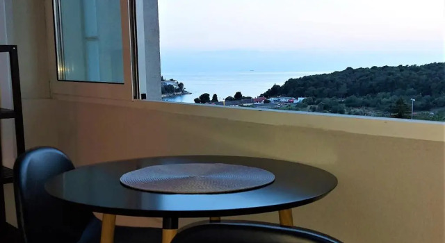 Апартаменты Sunset Apartment