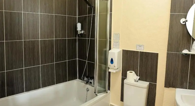 Трёхместный номер Standard с частичным видом на море Villa Mentone Hotel