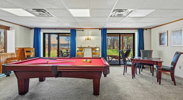 Коттедж Entertainer's Home w/ Deck, Game Room & Hot Tub Lake View Retreat by Avantstay