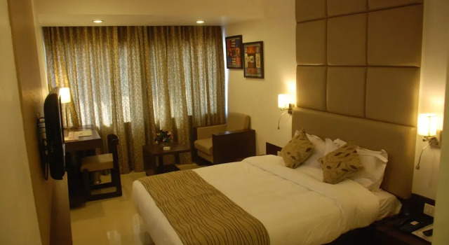 Номер Luxury Palette Hotel Surya by CheckIn, Vadodara