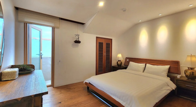 Семейная вилла с 3 комнатами Palm Tree Villa