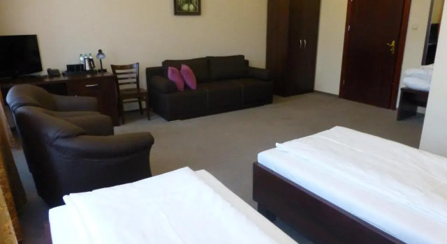 Четырёхместный номер Standard Hotel Cesarski - Kaiserhof