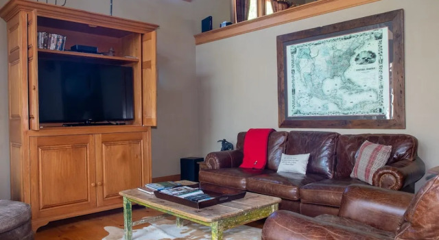 Spacious Multi-level 4bd Villa, The Perfect Mountain 4 Bedroom Villa