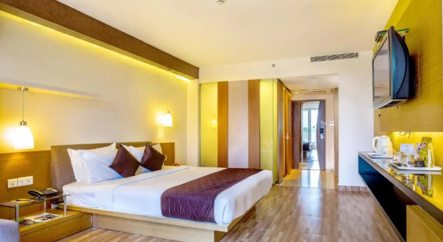 Клубный номер Executive Flora Airport Hotel and Convention Centre Kochi