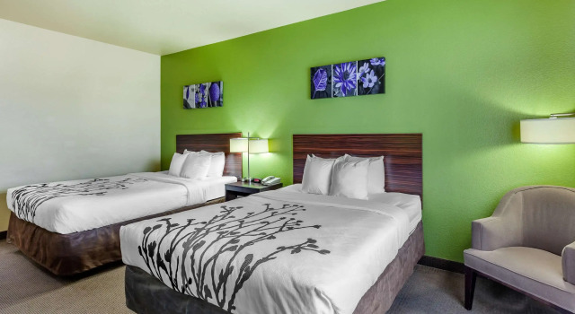 Четырёхместный номер Standard Sleep Inn & Suites Hewitt - South Waco