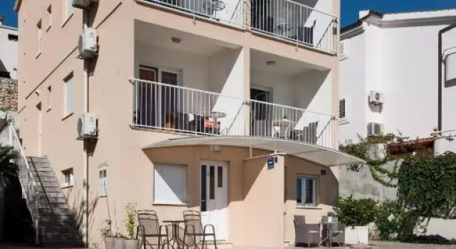 Apartments Amneris, Забронировать Апартаменты/квартира Трогир Ciovo Island, рядом с Пляж Татинье