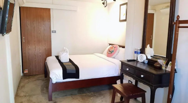 Двухместный номер Deluxe с красивым видом из окна Niwas Ayutthaya