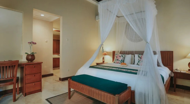 Вилла Executive c 1 комнатой с балконом Parigata Villas Resort