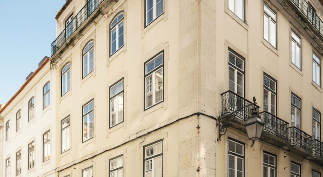 Esqina Apartments, Забронировать Апартаменты/квартира Лиссабон Эстремадура, рядом с Money Museum