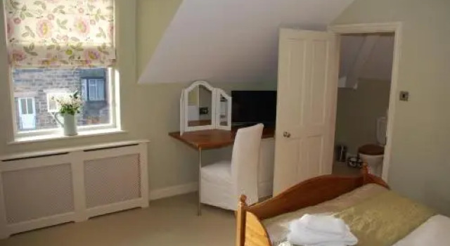 Springdale Guest House, Забронировать Гостевой дом Гостевые дома Харрогейт, рядом с Музей королевских минеральных купален, Гостевой дом