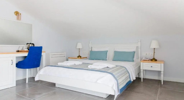 Двухместный номер Standard Мансарда с видом на море Luvi Kaş Otel