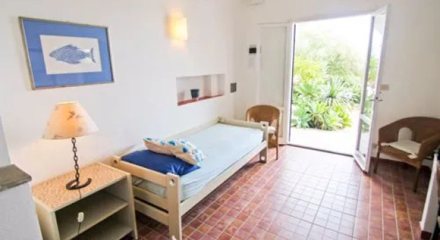 Terra Rossa Residence 18645, Book Hotel Hotels in Sicily with Parking, Parking