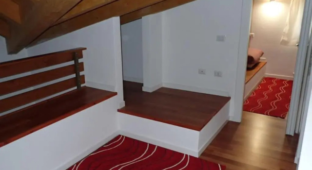 Апартаменты Incantevole appartamento con piscina e vista monti