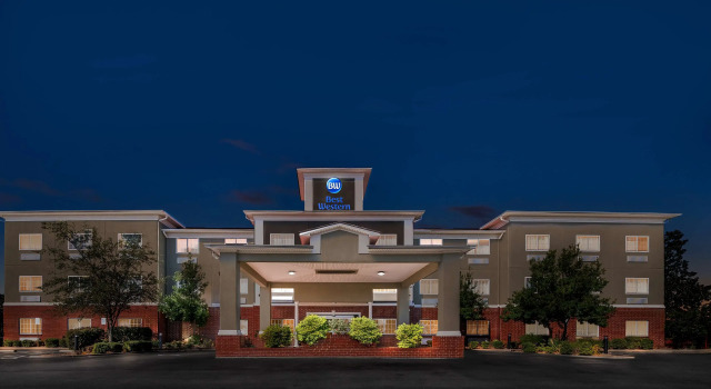Best Western Plus Presidential Hotel & Suites - Pine Bluff, Boek Hotel Pine Bluff Arkansas