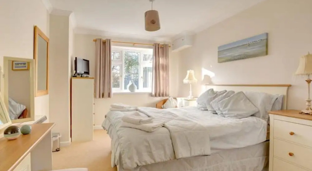 Lovely and Comfortable Holiday Home in Quiet and Stunning Surrounding Area of Begelly
