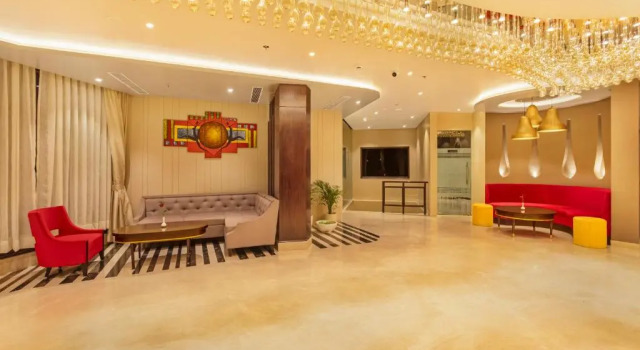 The Vaishnodevi Sarovar Portico, Забронировать Отель Отели Джамму и Кашмира с парковкой, Парковка