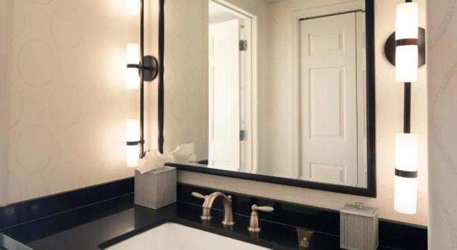 Номер Standard Melrose Georgetown Hotel