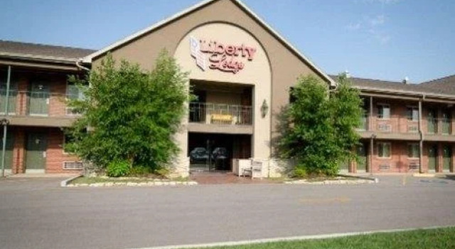 Ramada Inn Fort Wood, 预订 酒店 圣罗伯 奥索卡
