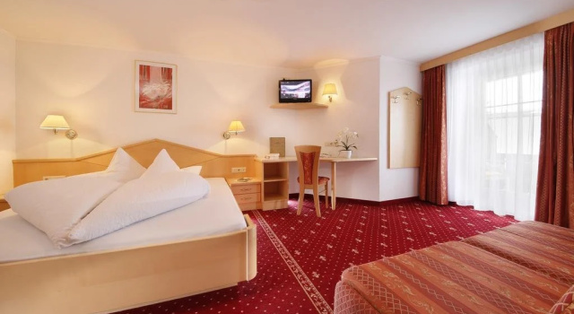 Hotel Alpenblick, Забронировать Отель Пфельдерс Texel Group National Park