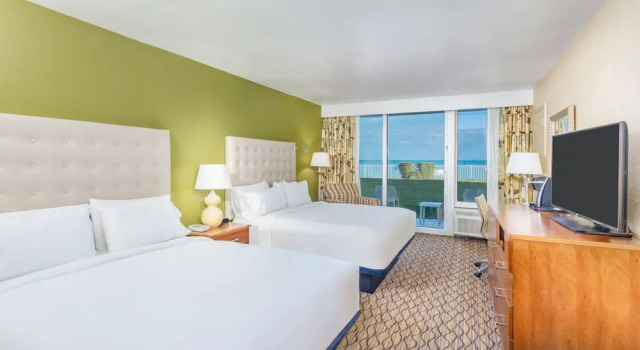 Четырёхместный номер Standard с видом на океан Ocean Breeze Inn Vero Beach