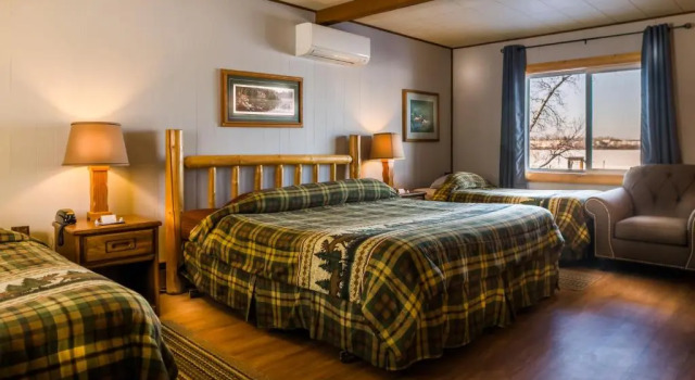 Семейный номер Classic Curriers Lakeview Lodge
