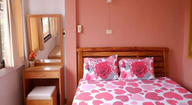 Lucky Guesthouse