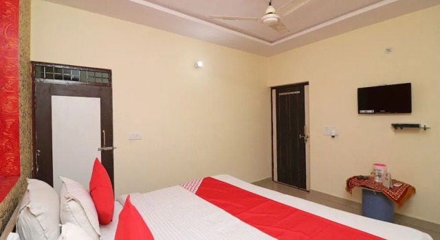 OYO 24600 Grand Harshit Resort