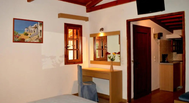 Студия Vicky Studios and Apartments