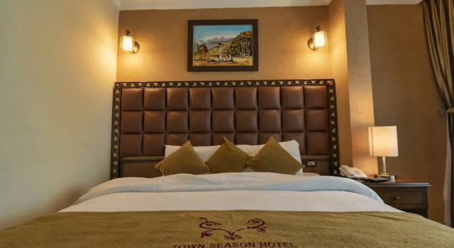 Двухместный номер Deluxe c 1 комнатой с видом на город Town Season Hotel