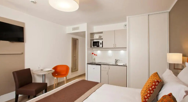 Двухместная студия Residhome Paris Rosa Parks