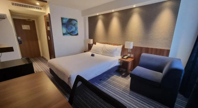 Двухместный номер Standard Holiday Inn Express Wakefield by IHG