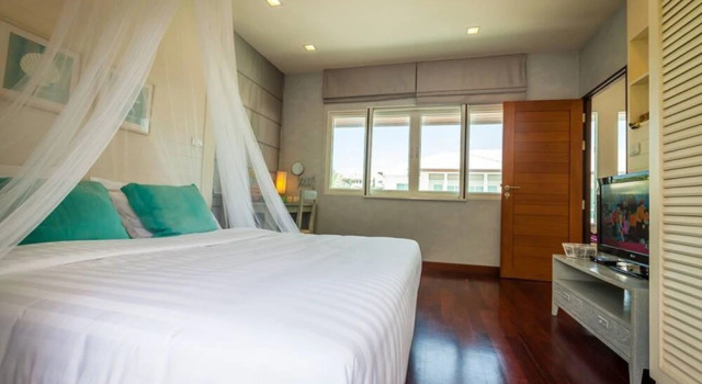 Вилла The Rest Pool Villa Pattaya