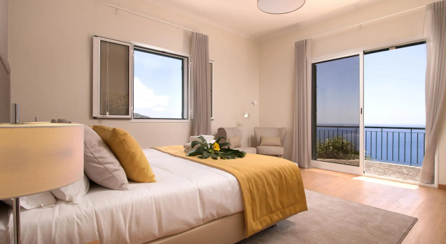 Villa Sunrise View by Madeira Sun Travel, Boek Villa Vakantiehuizen in Madeira, Cottage