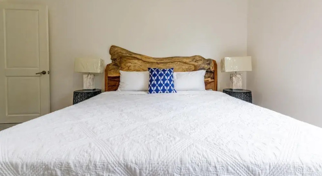Modern Home and Guesthouse in a Peaceful Gated Community with a Private Swimming Poo, Rezerwuj Apartament Brasilito Guanacaste