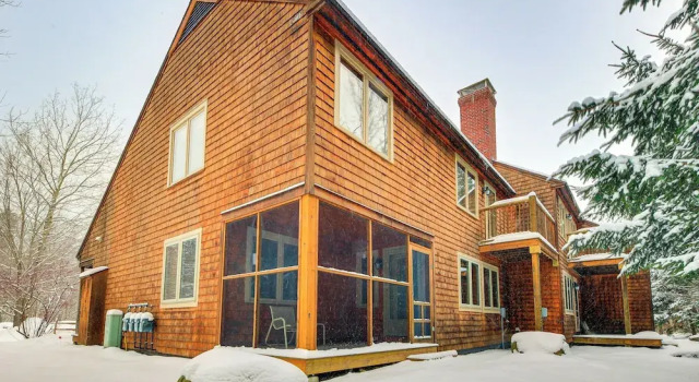 1 Mi to Killington Resort: Townhome w/ Dry Sauna!