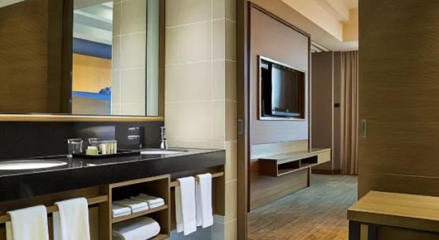 Люкс Executive Renaissance Johor Bahru Hotel