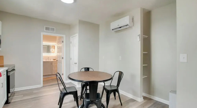 Hilltopper Convenience: Modern Duplex Near WKU, Rezerwuj Hotel Bowling Green 