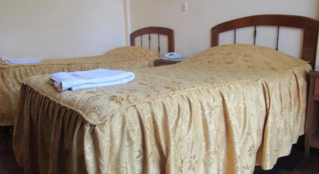 Hostal Siglo 21, Varaa Hotelli Hotellit Tacna aamiaisella, lähellä Jorge Basadre Stadium, Aamiainen
