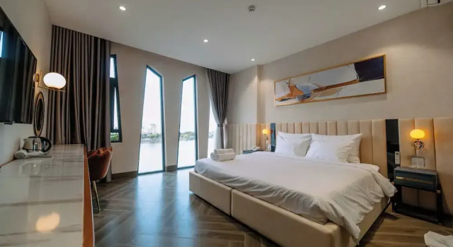 Номер Deluxe La Beaute Hotel - Quy Nhơn