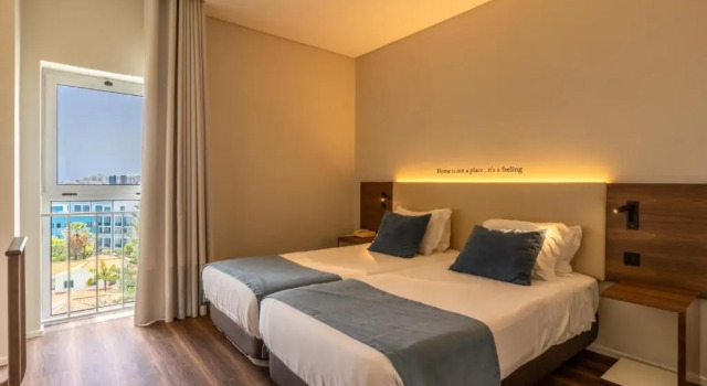 Полулюкс Hotel Girassol - Suite Hotel