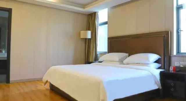 Люкс Business Shanghai Huanghao Hotel