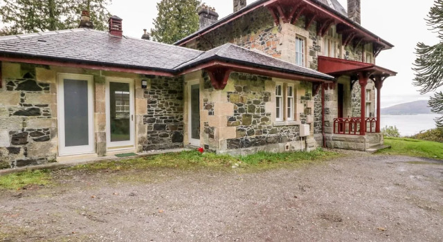 East Firwood, Забронировать Отель Ротсей Isle of Bute, рядом с Сад Арденкрейг