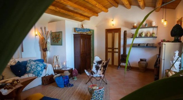 Terre Di Bea Cottage By The Sea , Cefalu Sicily Italy, Book Vacation Home Hotels in Sicily with Parking, Parking