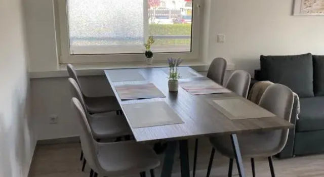 Schöne 3 Zimmer Wohnung Mitten in Bad Rothenfelde!, Забронировать Отель Отели и гостиницы Бад-Ротенфельде, Отель